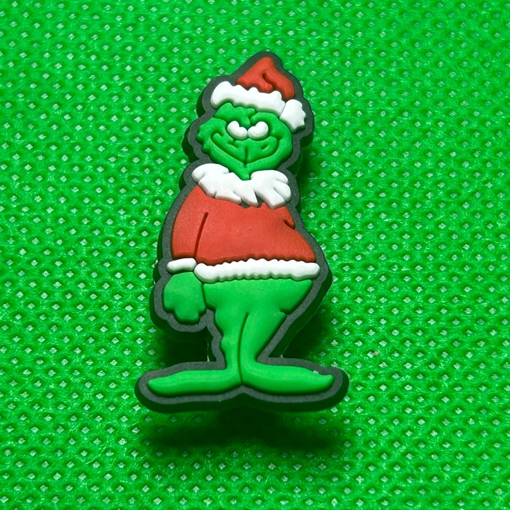 🌼 (5/$10 or 10/$15) NEW “Grinch Christmas” Fun Croc Shoe Charm Collection - Picture 1 of 1
